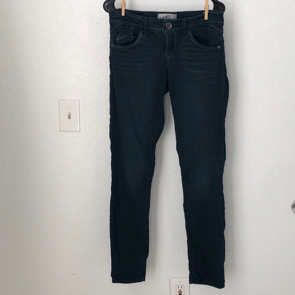 Jolts Midrise Jeans